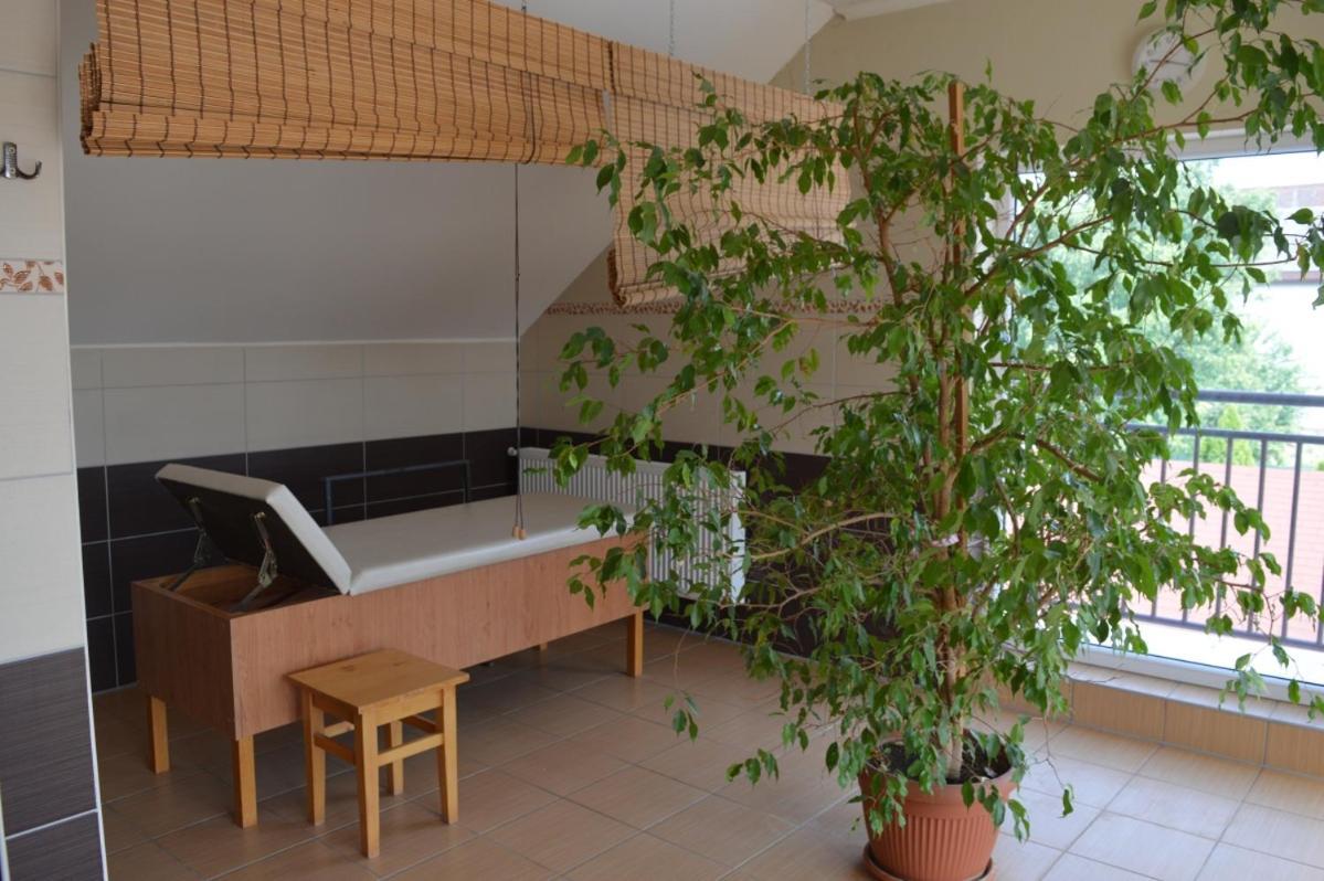 Aqua Oazis Apartman ไฮจ์ดุสโซบอสโล ภายนอก รูปภาพ